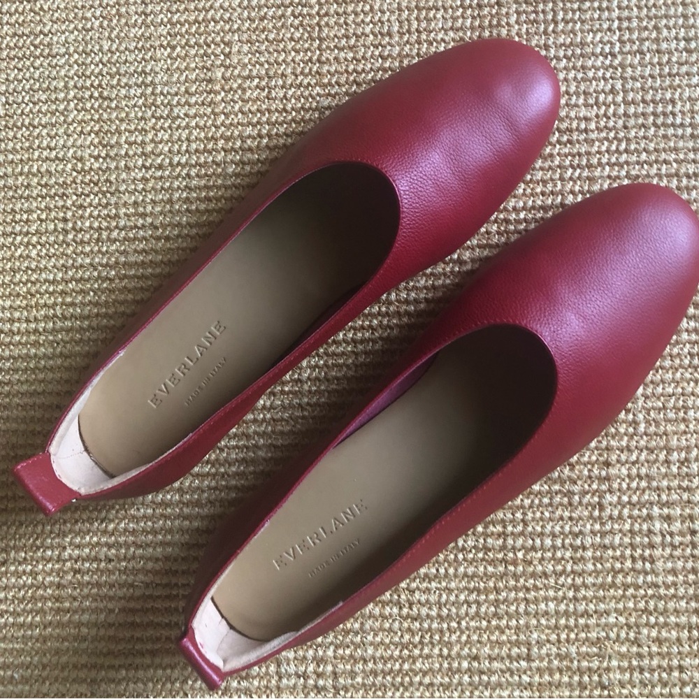 Everlane Day Glove NIB Red Flat